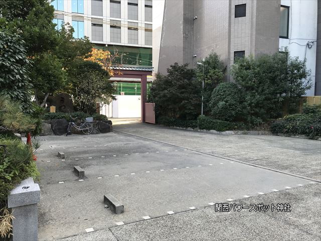 大阪「御霊神社」駐車場