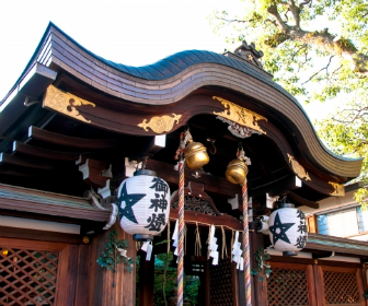 京都「晴明神社」本殿